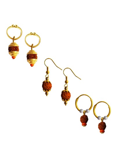 Stunning Gold Pendant and Earrings Set