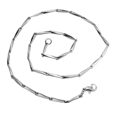 Menjewell Antique Silver Rectangular Design Stainless Steel Chain For Men/Boy