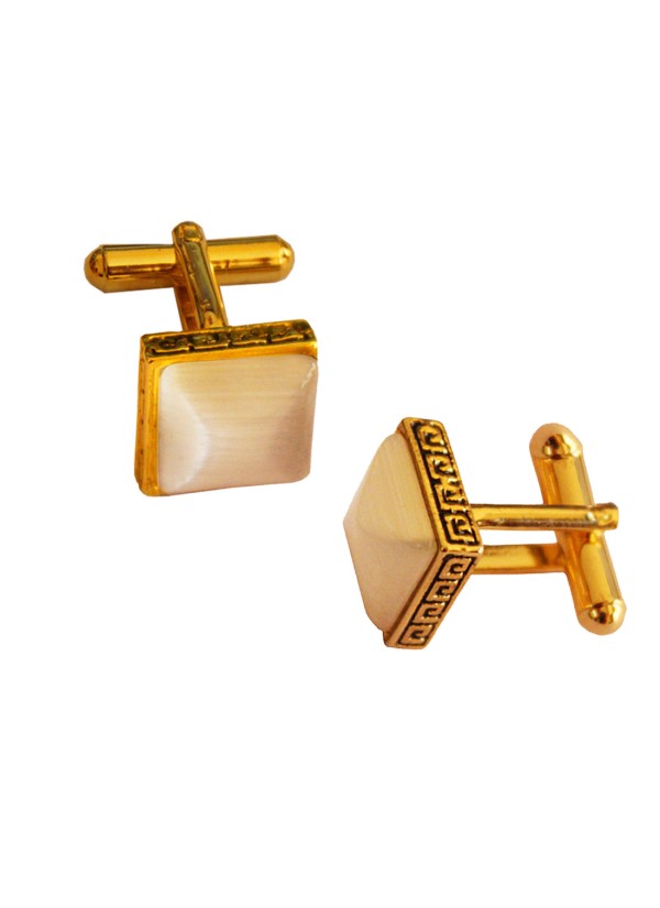 Menjewell Golden Square Shaped Antique Cufflinks