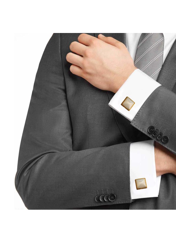 Menjewell Golden Square Shaped Antique Cufflinks