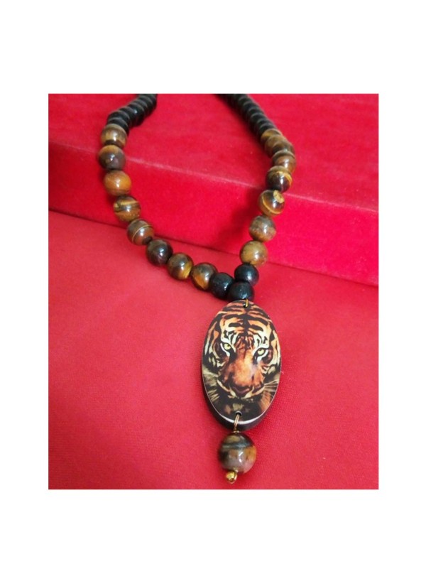 Tiger Design Pendant With Tiger Eye Stone Black Onyx Beads Mala