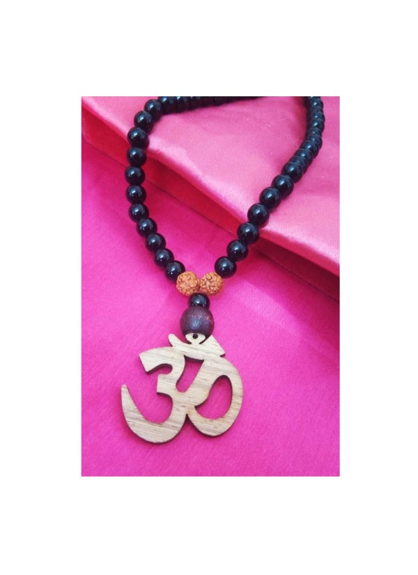 OM Locket With Crystal Onyx Mala