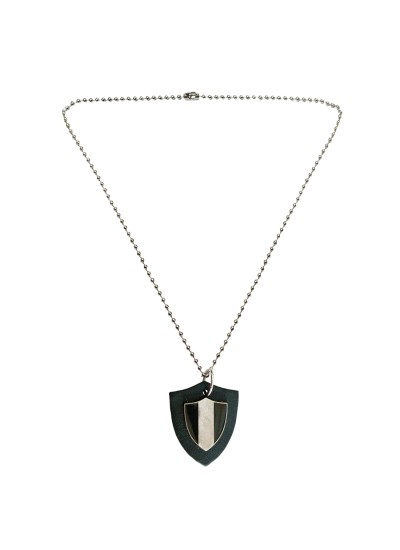 Menjewell Leather collection Multicolor Black Guns Triangle Fashion Accessories Design Pendant 